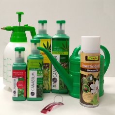 Set 4 productos Canabium para cultivo de cannabis + insecticida natural spray 500ml + pulverizador a presión 2L + regadera 2L